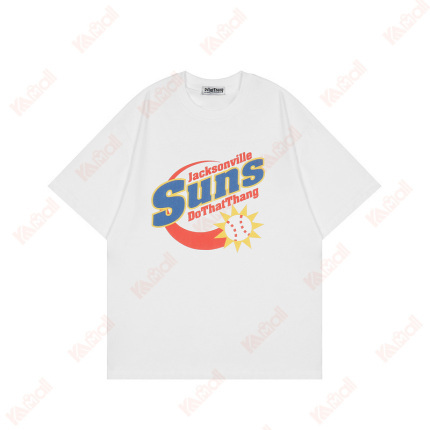white t shirt